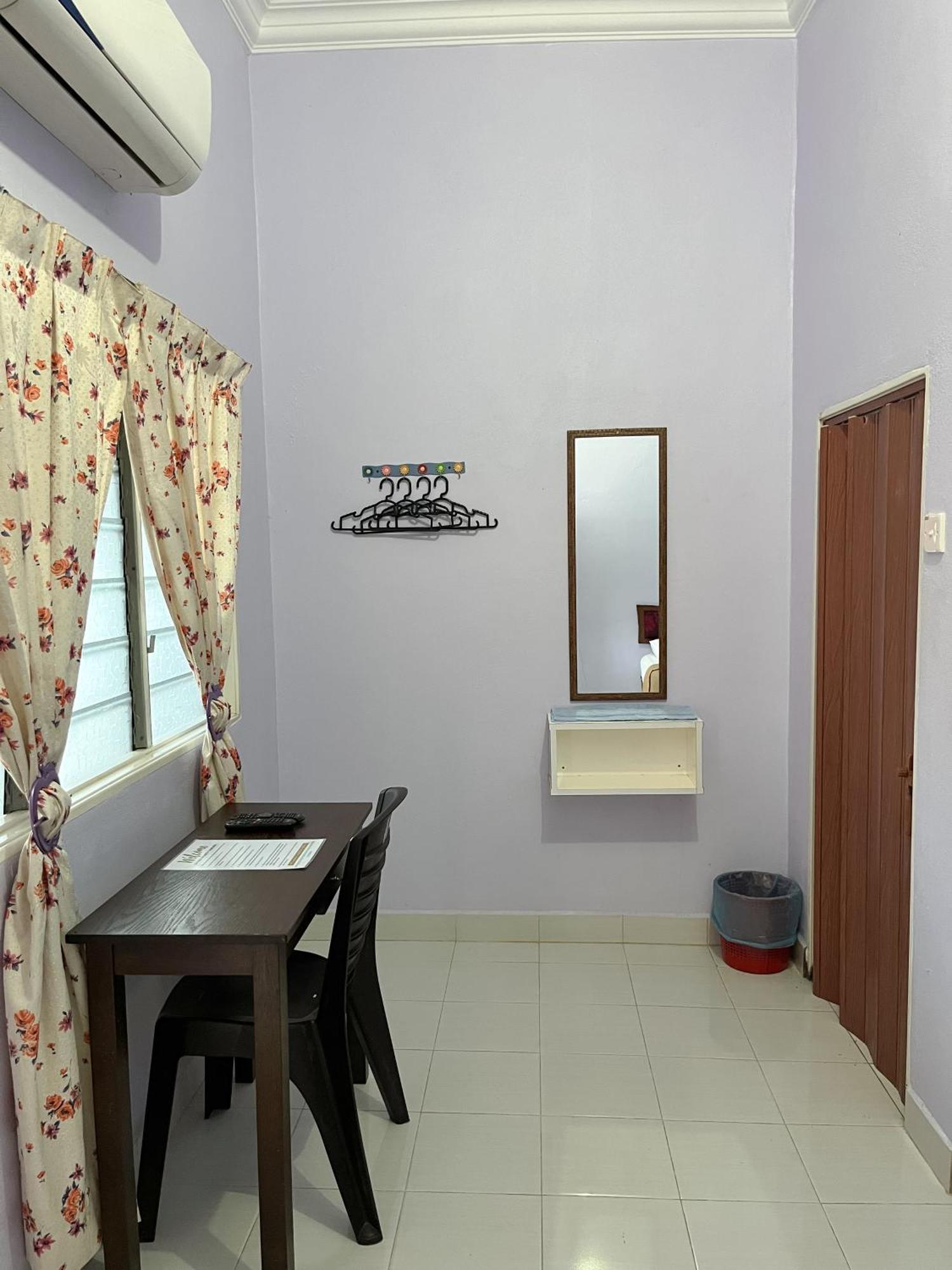 Rayyan'S Roomstay Pantai Kok Eksteriør bilde